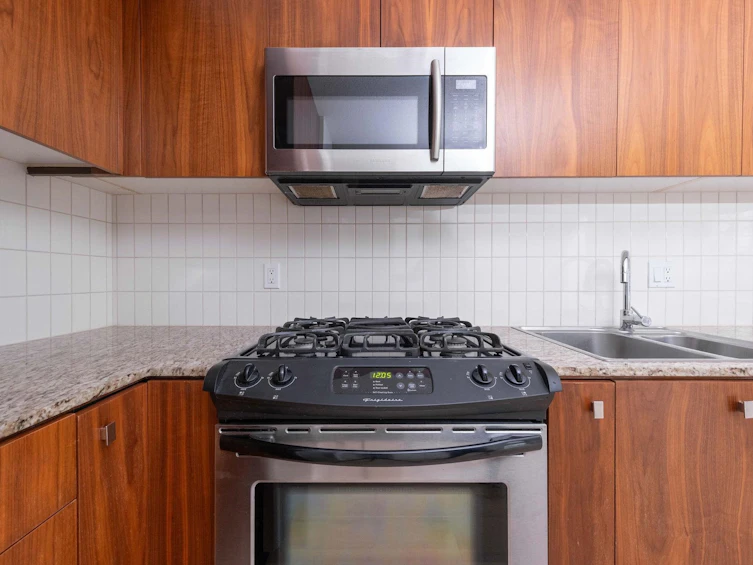302-1030 W Broadway Street, Vancouver, BC, V6B 4J5 - 9