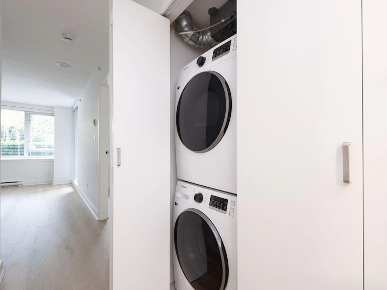 302-1030 W Broadway Street, Vancouver, BC, V6B 4J5 - 16