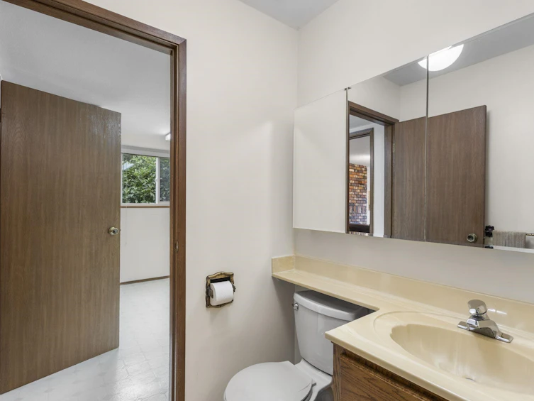 8985 145 Street, Surrey, BC, V3R 7J6 - 30