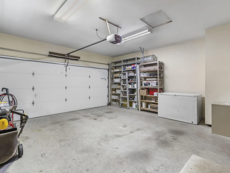 8985 145 Street, Surrey, BC, V3R 7J6 - 32