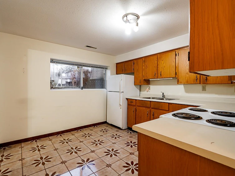 1174 Kelowna Street, Vancouver, BC, V5K 4E2 - 20