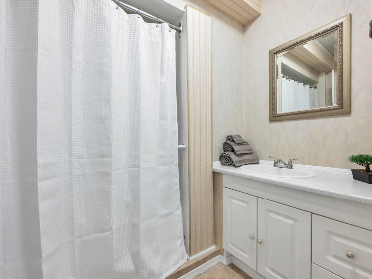 21089 Dewdney Trunk Road, Maple Ridge, BC, V2X 3G1 - 21