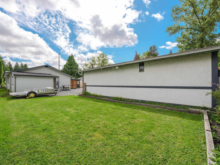 21089 Dewdney Trunk Road, Maple Ridge, BC, V2X 3G1 - 40