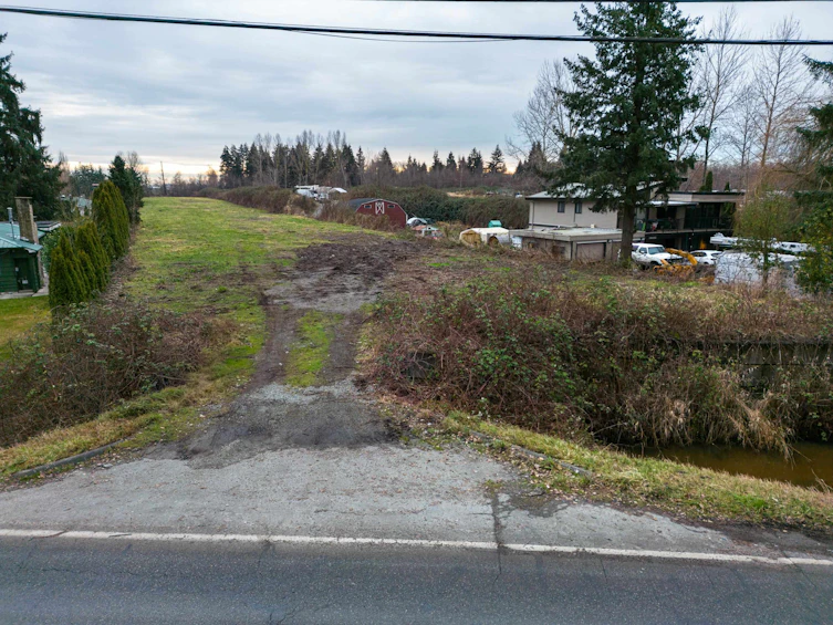 18700 River Road, Richmond, BC, V6V 1M1 - 3