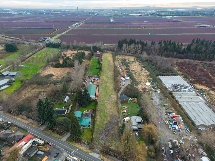 18700 River Road, Richmond, BC, V6V 1M1 - 9