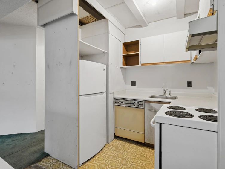 205-341 Mahon Avenue, North Vancouver, BC, V7M 3E1 - 6