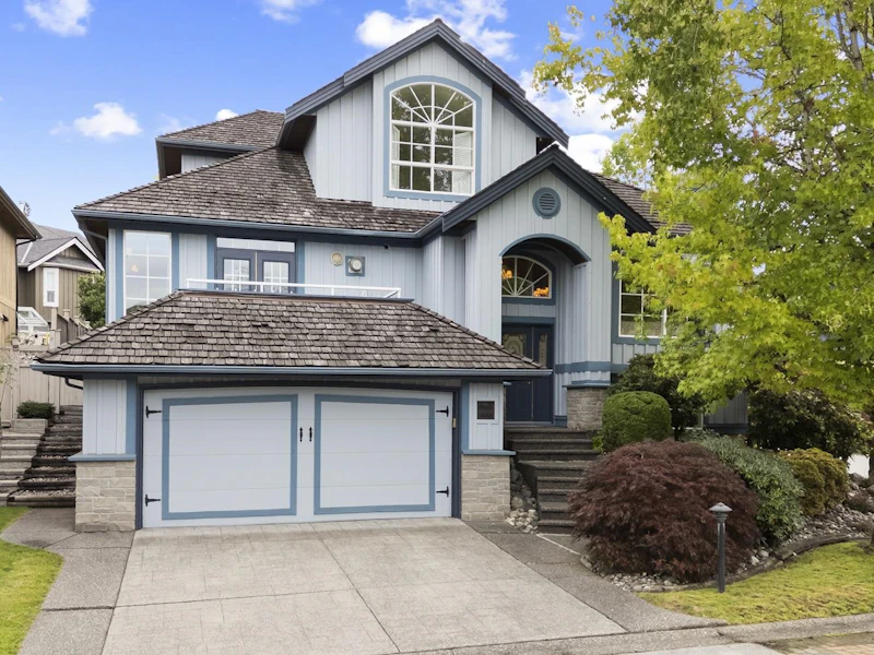 15355 Sequoia Drive, Surrey BC V3S 8N4