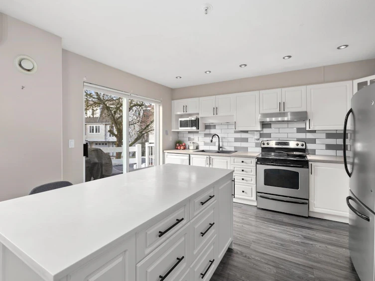 84-8930 Walnut Grove Drive, Langley, BC, V1M 3K2 - 3