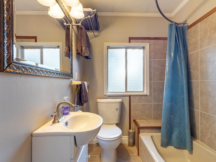 5203 Wesjac Road, Pender Harbour Egmont, BC, V0N 2H1 - 11