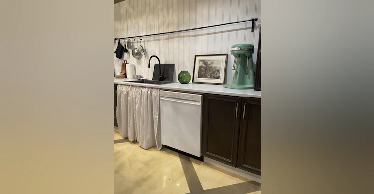 Suite-7589 Curtis Street, Burnaby, BC, V5A 4W7 - 5