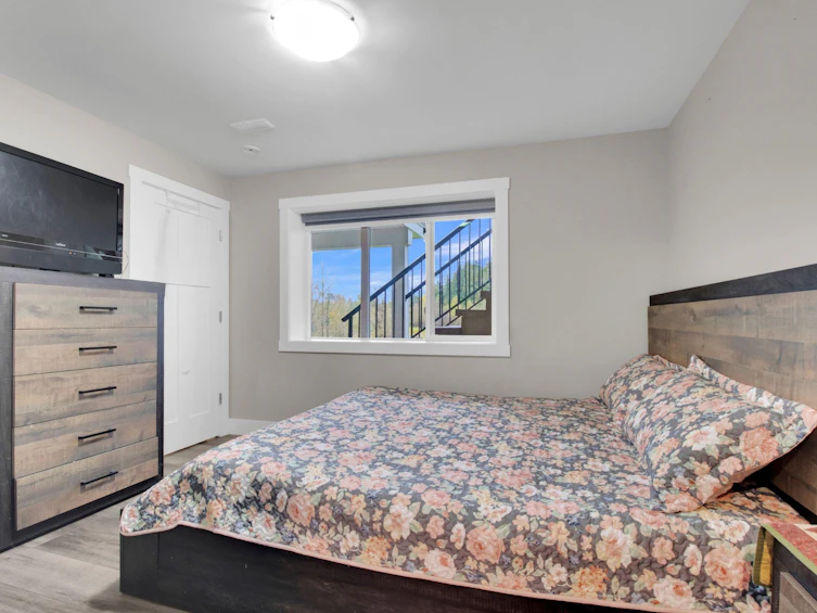 8972 Dewdney Trunk Road, Mission, BC, V2V 6Y1 - 35