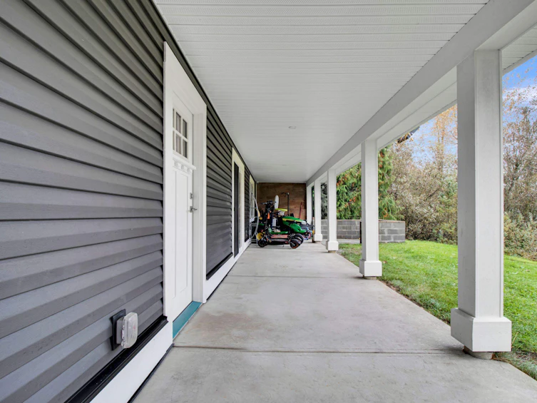 8972 Dewdney Trunk Road, Mission, BC, V2V 6Y1 - 38