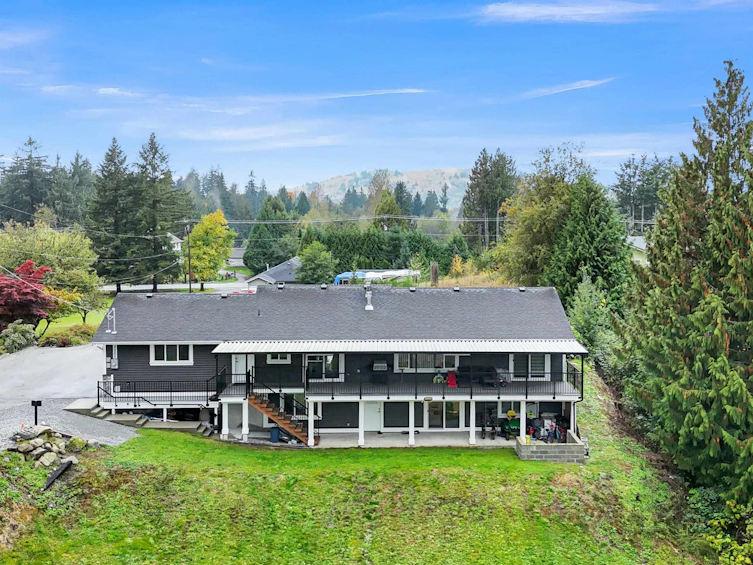 8972 Dewdney Trunk Road, Mission, BC, V2V 6Y1 - 40