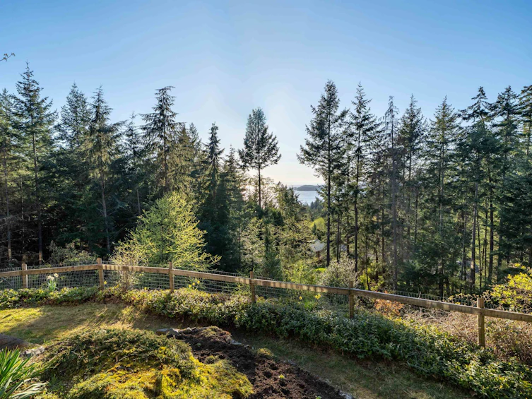 1557 Whitesails Drive, Bowen Island, BC, V0N 1G2 - 24