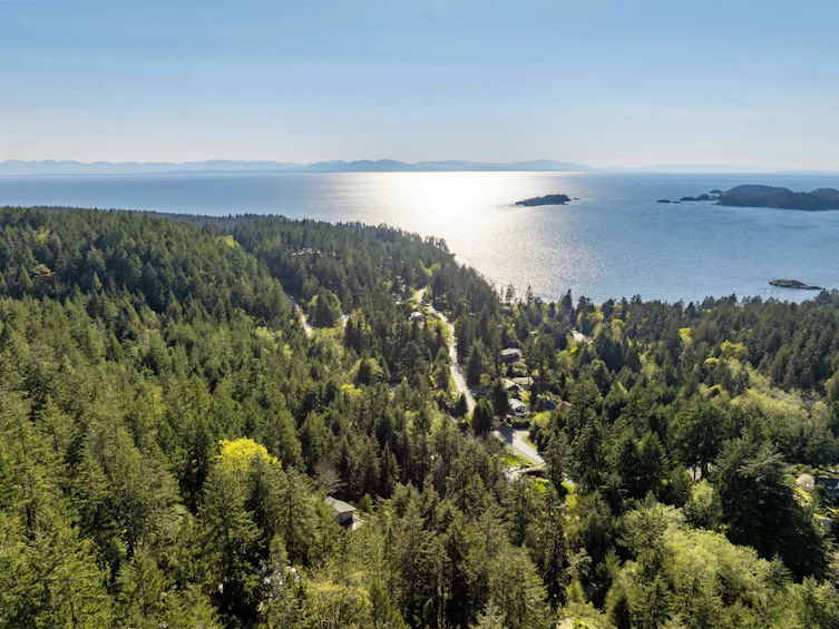 1557 Whitesails Drive, Bowen Island, BC, V0N 1G2 - 34
