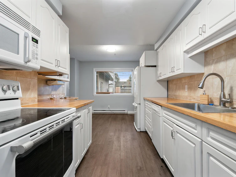 20-46689 First Avenue, Chilliwack, BC, V2P 1X5 - 10