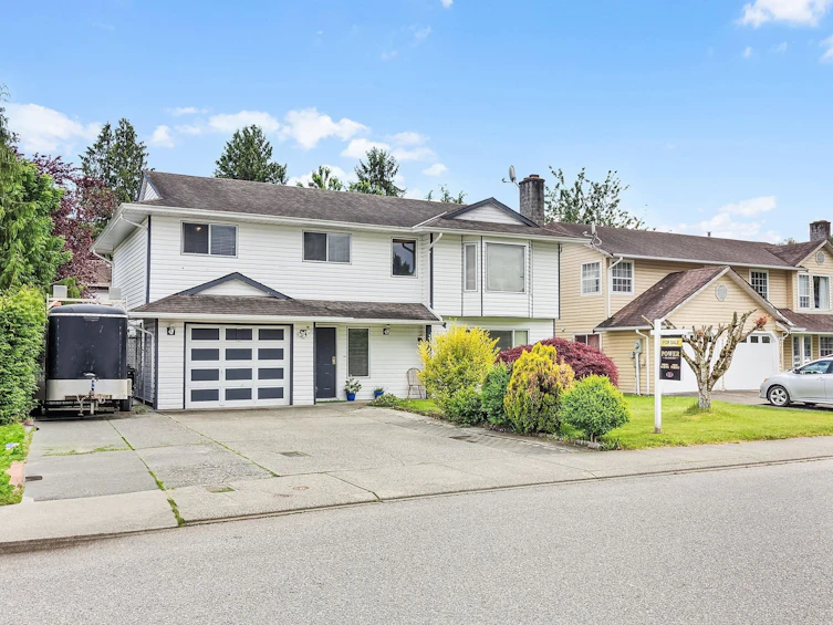 31910 Mayne Avenue, Abbotsford, BC, V2T 4W9 - 2