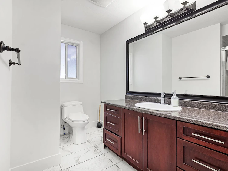 31910 Mayne Avenue, Abbotsford, BC, V2T 4W9 - 6
