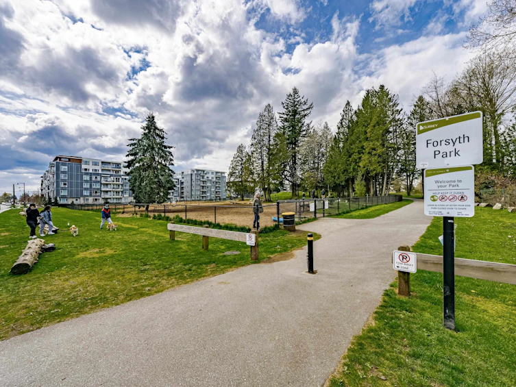 408-10688 140 Street, Surrey, BC, V3T 0M6 - 27