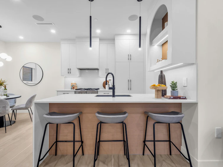1-65 E King Edward Avenue, Vancouver, BC, V5V 2B8 - 6