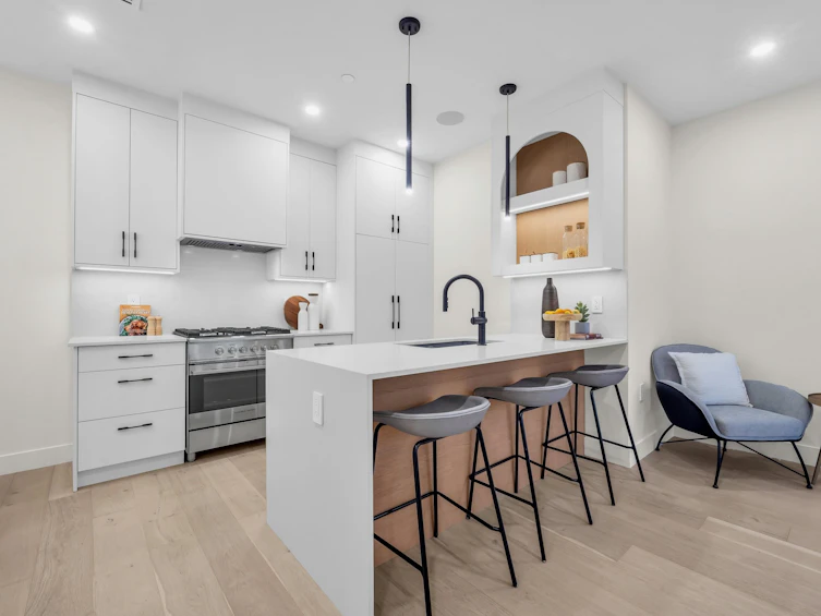 1-65 E King Edward Avenue, Vancouver, BC, V5V 2B8 - 7