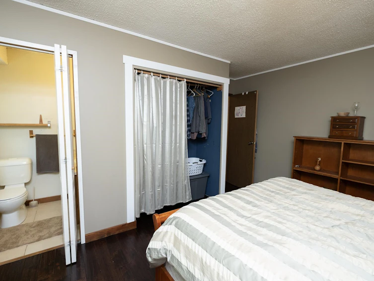 1160 Rosamund Road, Gibsons, BC, V0N 1V3 - 12