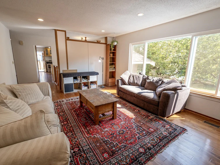 1160 Rosamund Road, Gibsons, BC, V0N 1V3 - 11
