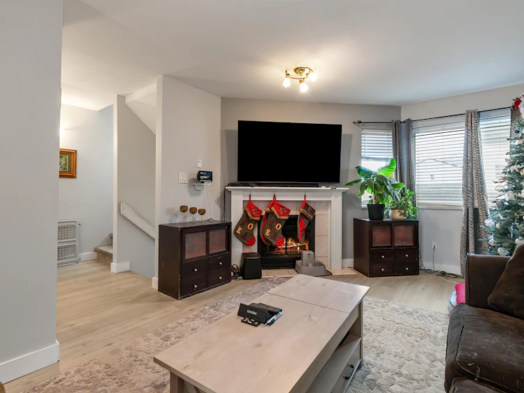 1-5950 Vedder Road, Chilliwack, BC, V2R 3P2 - 3