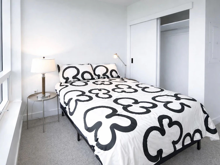 702-5058 Joyce Street, Vancouver, BC, V5R 0J9 - 4