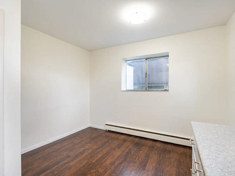 4044 Parker Street, Burnaby, BC, V5C 3B9 - 31