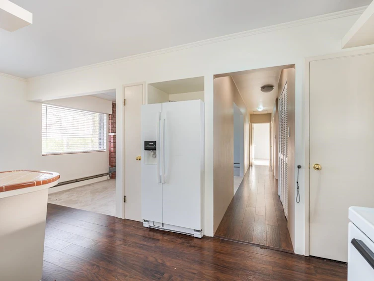 4044 Parker Street, Burnaby, BC, V5C 3B9 - 5