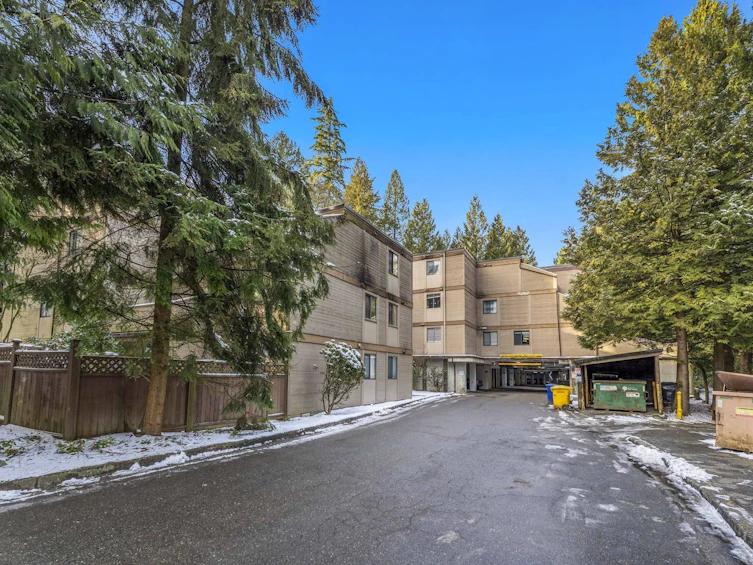 102-9152 Saturna Drive, Burnaby, BC, V3J 7K2 - 34