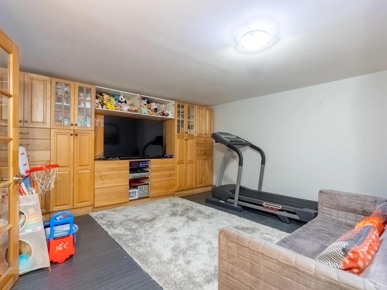 22023 Lougheed Highway, Maple Ridge, BC, V2X 2S7 - 21