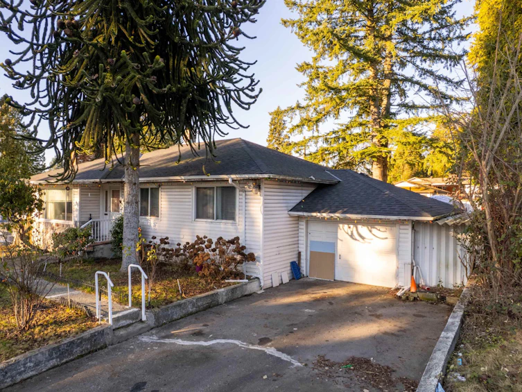 22023 Lougheed Highway, Maple Ridge, BC, V2X 2S7 - 5