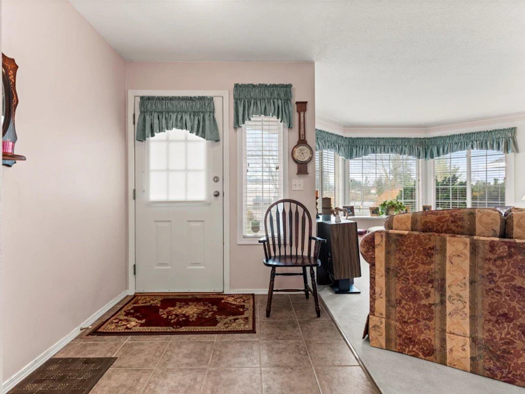 5754 Tyson Road, Chilliwack, BC, V2R 3R6 - 3