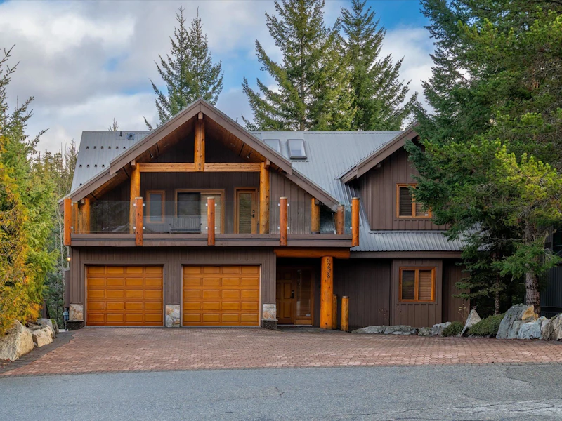 6238 Palmer Drive, Whistler BC V0N 1B6