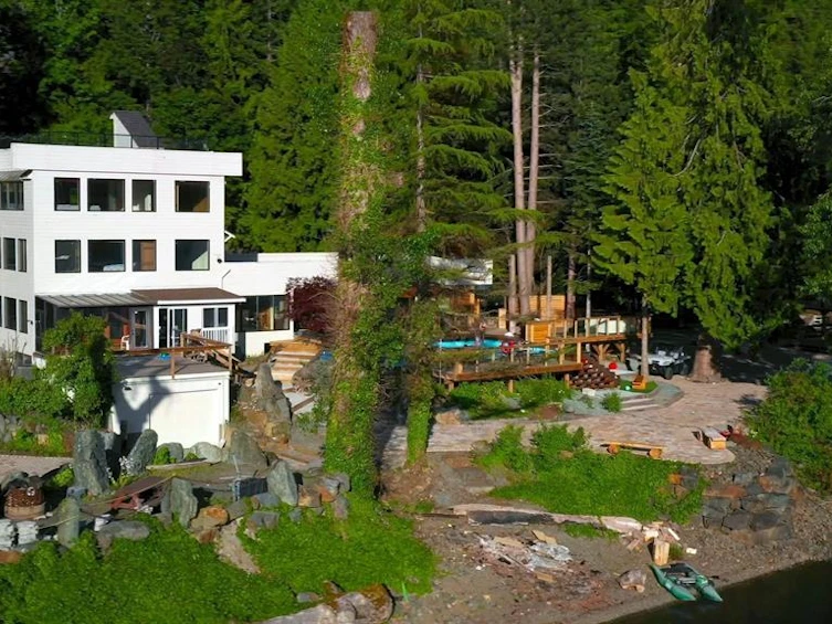 6507 Rockwell Drive, Harrison Hot Springs, BC, V0M 1A0