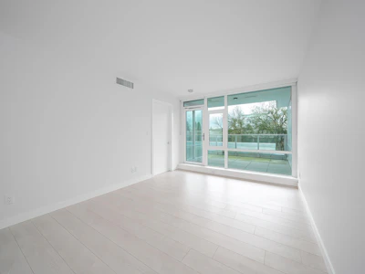 512-6833 Buswell Street - 5