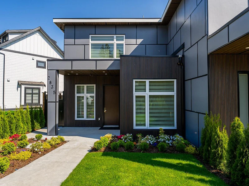 2835 Oliver Crescent, Vancouver BC V6L 1T1