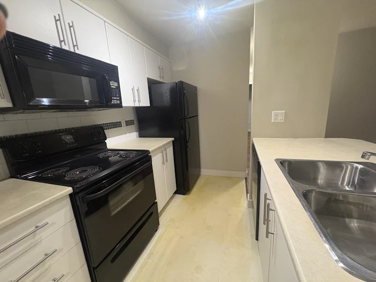 222-12248 224 Street, Maple Ridge, BC, V2X 6B8 - 11