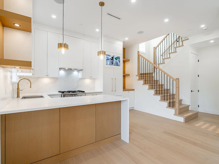 2-5304 Elgin Street, Vancouver, BC, V5W 3J8 - 7