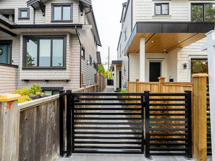 2-5304 Elgin Street, Vancouver, BC, V5W 3J8 - 2