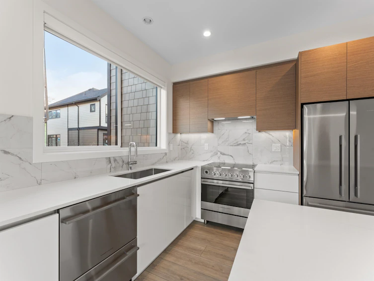 18-4337 Boundary Road, Richmond, BC, V6V 1S8 - 11