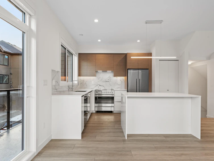 18-4337 Boundary Road, Richmond, BC, V6V 1S8 - 9