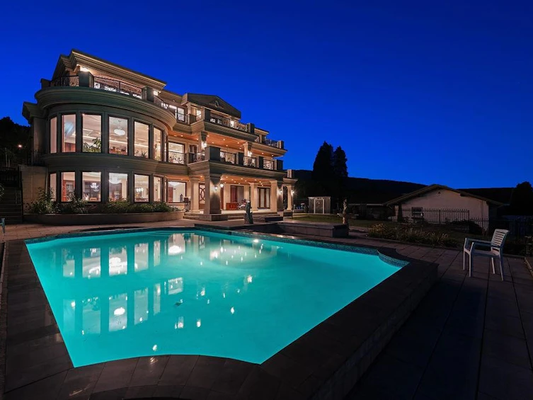 1327 Chartwell Drive, West Vancouver, BC, V7S 2R4 - 38