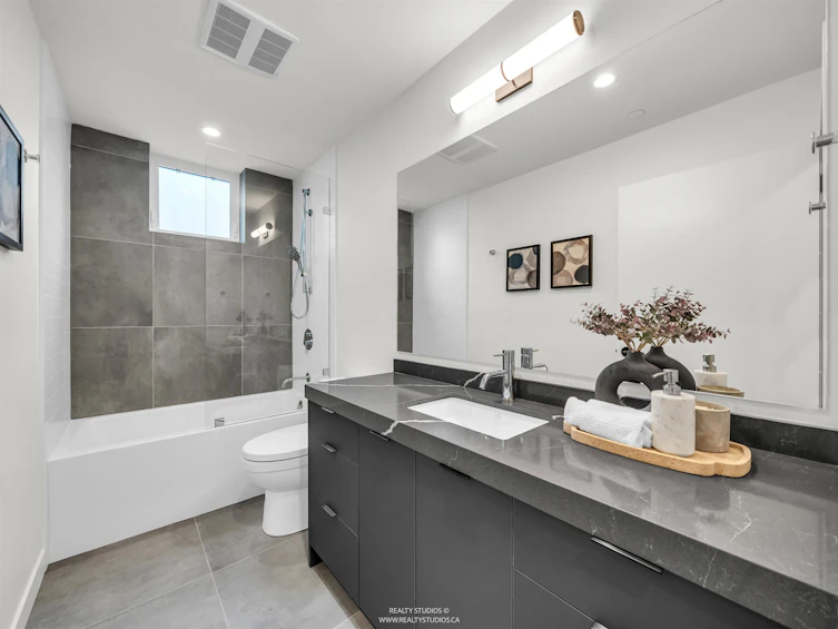 1-1120 E 23rd Avenue, Vancouver, BC, V5V 1Y7 - 29