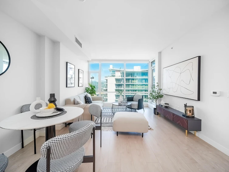 1706-6833 Buswell Street, Richmond, BC, V6Y 0L3 - 4