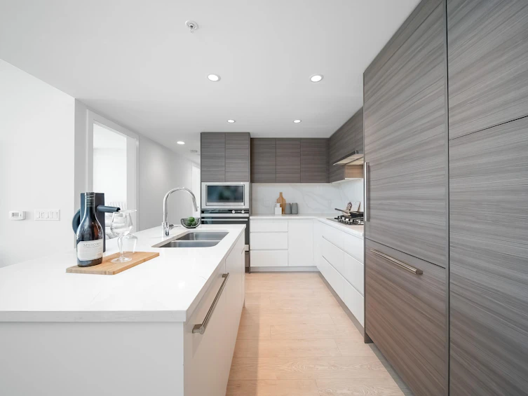 1706-6833 Buswell Street, Richmond, BC, V6Y 0L3 - 11