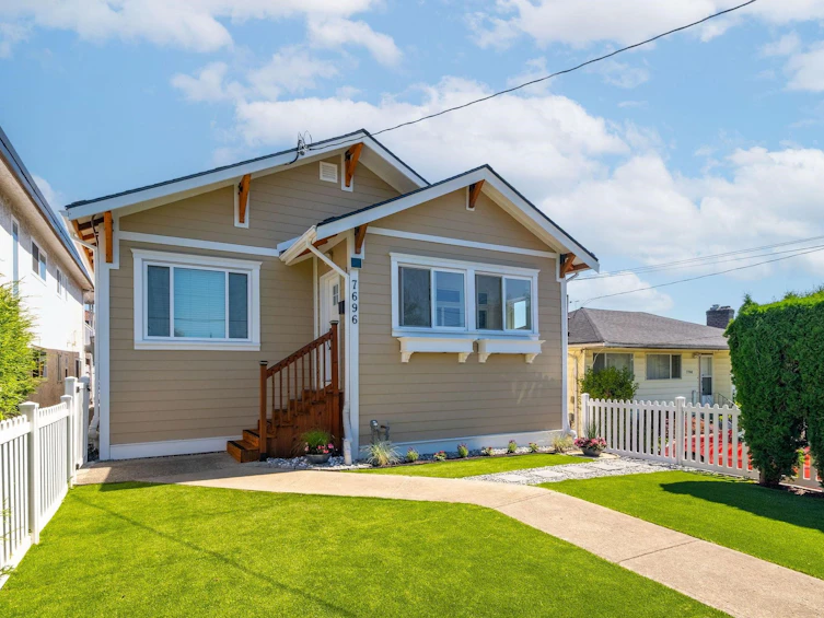 7696 Davies Street, Burnaby, BC, V3N 3H4 - 35