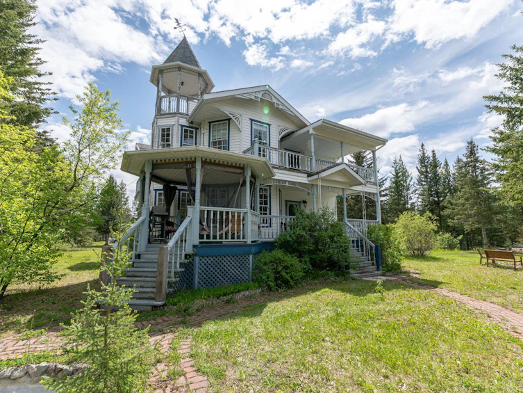 6649 Rayfield Road, 70 Mile House, BC, V0K 2K0 - 2